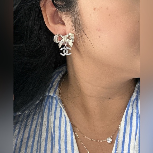 CHANEL 24K Two Toned CC Drop Earrings - Picture 6 of 6